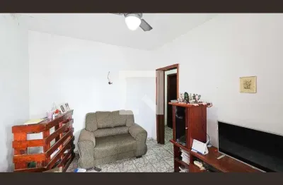 Casa com 3 quartos para alugar na Rua Analândia, Rochdale, Osasco