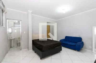 Casa com 1 quarto para alugar na Rua Vapabussu, Campo Belo, São Paulo