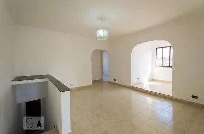 Casa com 2 quartos para alugar na Rua Santa Cruz, Ipiranga, São Paulo