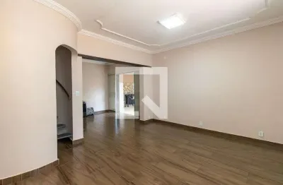 Casa para aluguel - aeroporto, 2 quartos,  150 m² - belo horizonte