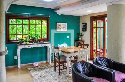 Casa / sobrado em condomínio para aluguel - santa tereza , 3 quartos,  215 m² - porto alegre