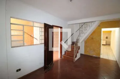 Casa com 4 quartos para alugar na Rua Ricardo Franco, Vila Roque, São Paulo
