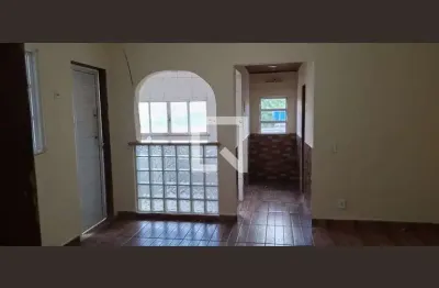 Casa para aluguel - parada de lucas, 2 quartos,  140 m² - rio de janeiro