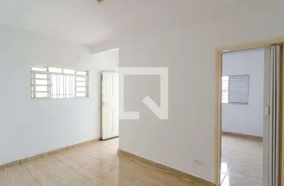 Casa com 1 quarto para alugar na Rua das Grumixamas, Jabaquara, São Paulo
