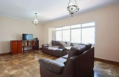 Casa com 3 quartos para alugar na Rua Benedito Siqueira, Mandaqui, São Paulo