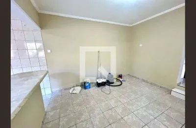 Casa com 3 quartos para alugar na Rua Cachoeira, Picanço, Guarulhos