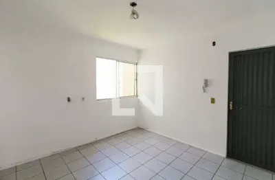 Apartamento com 2 quartos para alugar na Rua Henrique Stefani, Igara, Canoas