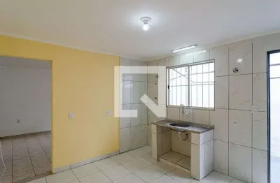 Casa com 1 quarto para alugar na Rua Barra do Parateca, Jabaquara, São Paulo