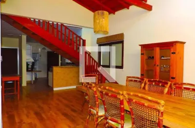 Casa para aluguel - itaguaçu, 5 quartos,  240 m² - florianópolis