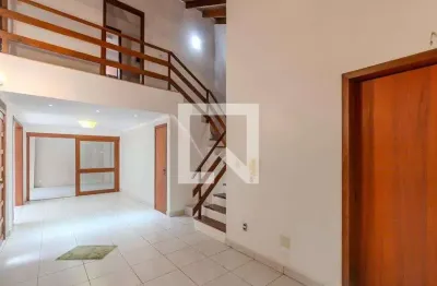 Casa / sobrado em condomínio para aluguel - ipanema, 2 quartos,  326 m² - porto alegre