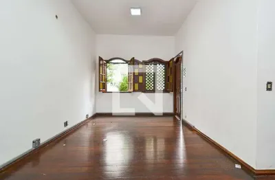 Casa com 5 quartos para alugar na Rua Andesita, União, Belo Horizonte