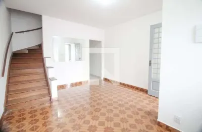 Casa com 2 quartos para alugar na Rua Coelho Neto, Mooca, São Paulo