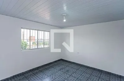 Casa com 2 quartos para alugar na Rua Manuel da Costa Vale, Piqueri, São Paulo