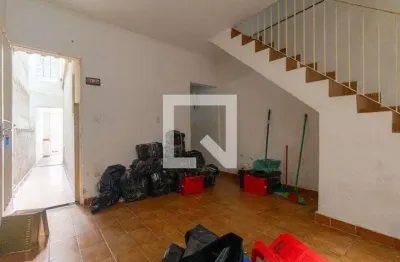 Casa com 3 quartos para alugar na Rua Brejo Novo, Vila Ré, São Paulo