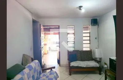 Casa com 2 quartos para alugar na Viela Batina, Picanço, Guarulhos