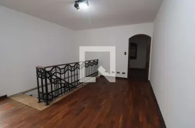 Casa com 2 quartos para alugar na Rua Antônio de Barros, Tatuapé, São Paulo