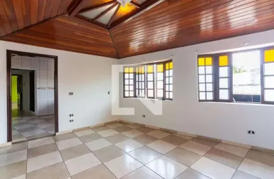 Casa com 3 quartos para alugar na Rua Estrela, Novo Osasco, Osasco