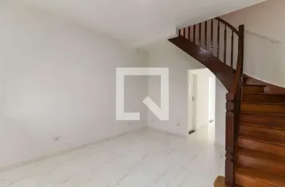 Casa com 2 quartos para alugar na Rua Messias de Pina, Mooca, São Paulo