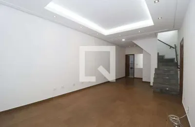 Casa com 3 quartos para alugar na Rua dos Cambuís, Jabaquara, São Paulo