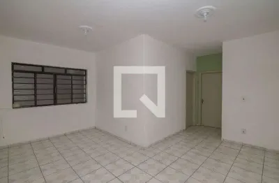 Apartamento com 2 quartos para alugar na Rua Dom Barreto, Centro, Sumaré