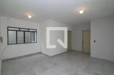 Apartamento com 2 quartos para alugar na Rua Dom Barreto, Centro, Sumaré