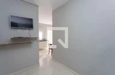 Casa com 1 quarto para alugar na Rua Ida Espagiari Martins, Centro, Diadema
