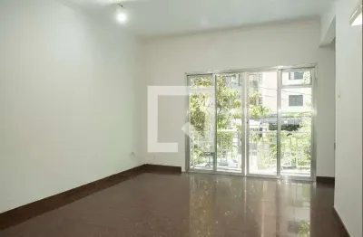 Casa com 2 quartos para alugar na Rua Paracatu, Saúde, São Paulo