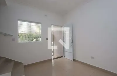 Casa com 2 quartos para alugar na Rua Inácio de Loyola, Sapopemba, São Paulo