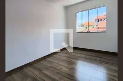 Casa com 2 quartos para alugar na Rua Severo Belém, Vila Belém, Contagem