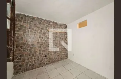 Casa com 2 quartos para alugar na Rua 7 De Janeiro, Cidade Nova, Salvador