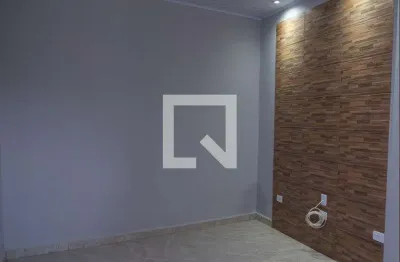 Casa com 2 quartos para alugar na Rua Teresa Cruz Augusta, Jardim Mauá, Mauá