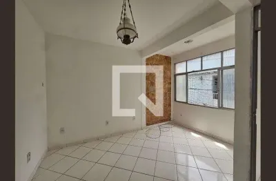 Casa com 2 quartos para alugar na Rua Agostinho Schmidt, Caixa D'Água, Salvador