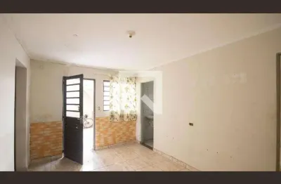 Casa com 1 quarto para alugar na Rua Pero Vidal, Vila Gustavo, São Paulo