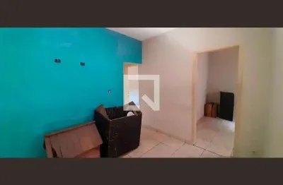 Casa com 3 quartos para alugar na Rua Doutor Bento Vidal, Novo Osasco, Osasco