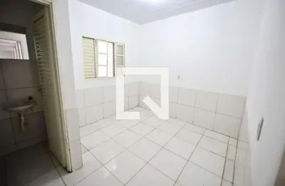 Kitnet / stúdio para aluguel - setor aeroporto, 1 quarto,  18 m² - goiânia