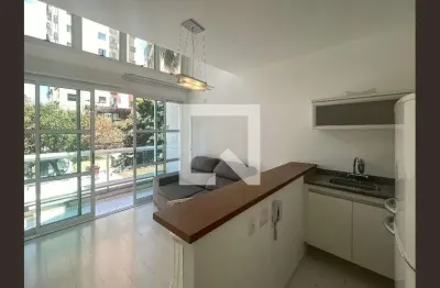 Apartamento com 1 quarto para alugar na Avenida Rouxinol, Moema, São Paulo