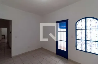 Casa com 2 quartos para alugar na Rua Tenente Gelás, Tatuapé, São Paulo