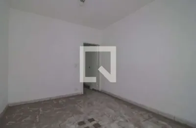 Casa com 3 quartos para alugar na Rua Almirante Barroso, Vila Bocaina, Mauá