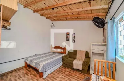 Kitnet / stúdio para aluguel - sarandi, 1 quarto,  18 m² - porto alegre