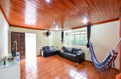 Casa com 2 quartos para alugar na Rua Lomas Valentinas, Saúde, São Paulo