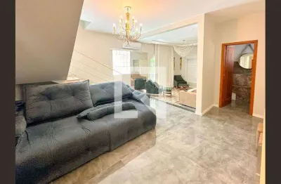 Casa para Aluguel - Ingleses, 4 Quartos,  200 m² - Florianópolis