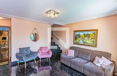 Casa com 3 quartos para alugar na Rua Luís de Andrade, Piqueri, São Paulo