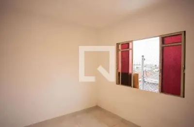 Casa com 2 quartos para alugar na Rua Padre Pascoal Rochedreux, Mandaqui, São Paulo