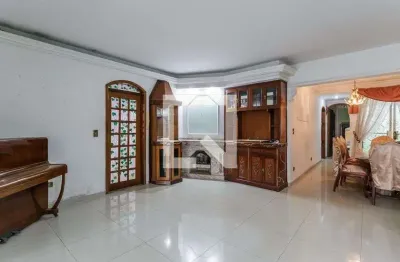 Casa com 4 quartos para alugar na Alameda dos Guaiases, Moema, São Paulo