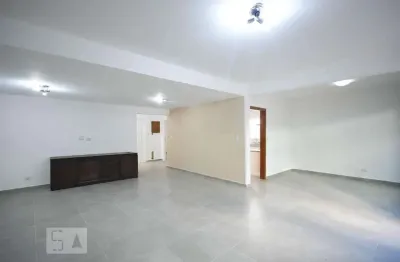 Casa com 4 quartos para alugar na Rua Edson Bona, Butantã, São Paulo