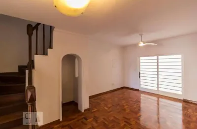Casa com 4 quartos para alugar na Rua Camatiá, Vila Romana, São Paulo