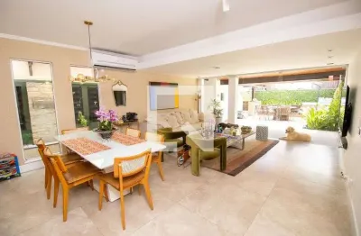 Casa / sobrado em condomínio para aluguel - barra da tijuca - marapendi, 5 quartos,  280 m² - rio de janeiro