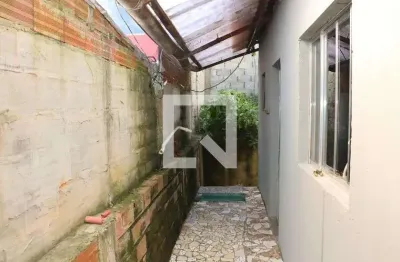 Casa com 1 quarto para alugar na Rua Professor Zoe Pereira Beniamino, Centro, Cotia