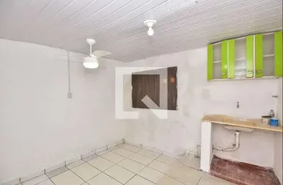 Casa com 1 quarto para alugar na Avenida Professor Gióia Martins, Vila Sônia, São Paulo