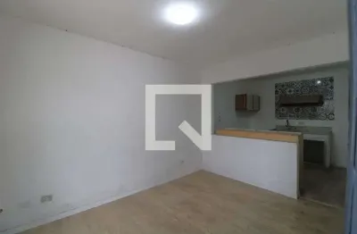 Casa com 1 quarto para alugar na Rua Adília Mercado Madureira, Vila Marari, São Paulo